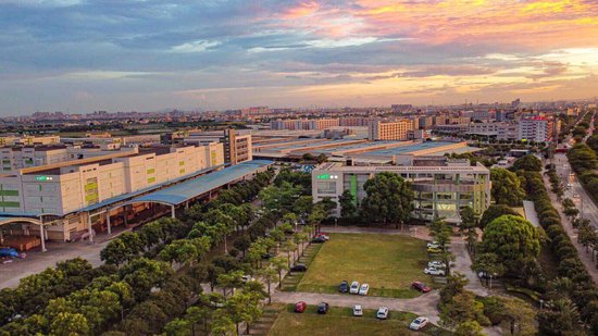 配资头条官网 厨卫行业将步入“步梯式”增长时代？看“厨电三杰”华帝如何穿越周期